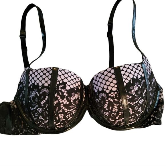 Black Leather & Mesh Balconet Victoria Secret Bra. Like New‼️‼️ - Picture 1 of 5